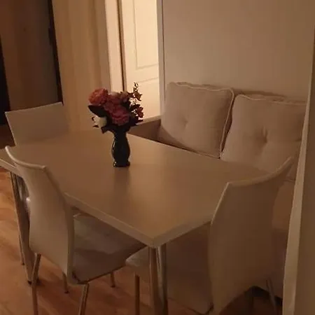 Flowerapartment Apartament *